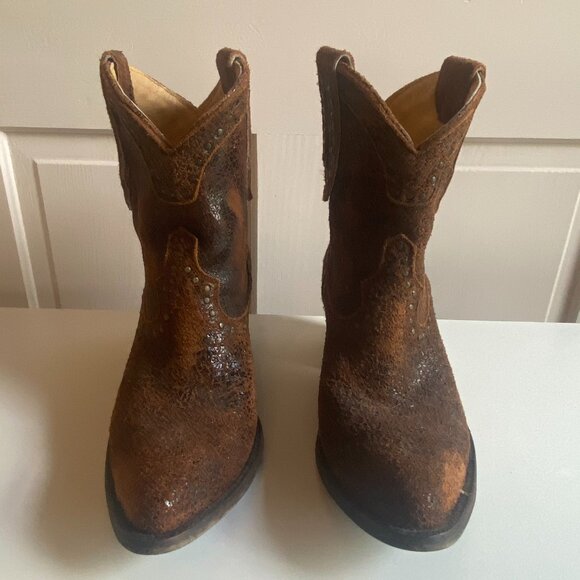 IDYLLWIND Women Two Step Western Cowboy Ankle Studded Booties - Picture 7 of 8